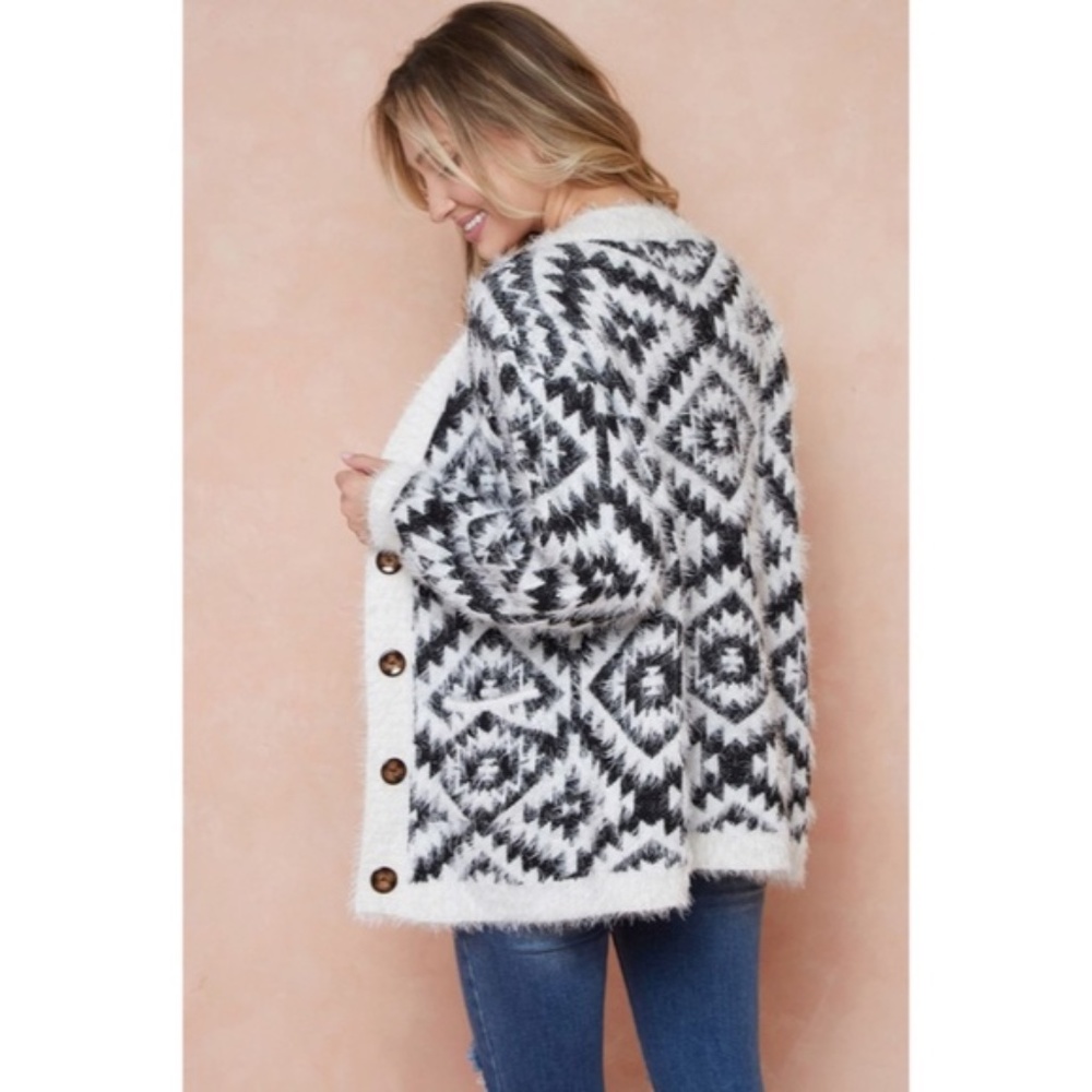 SOLD OUT Ivory & Black Fuzzy Soft Eyelash Aztec Tribal Button Up Knit Cardigan - Picture 3 of 9